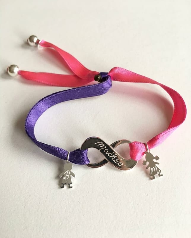 Bracelet infini ruban 2 mini médailles