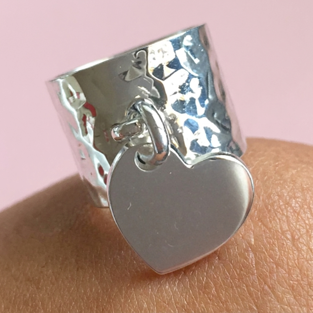 Bague martelée cœur